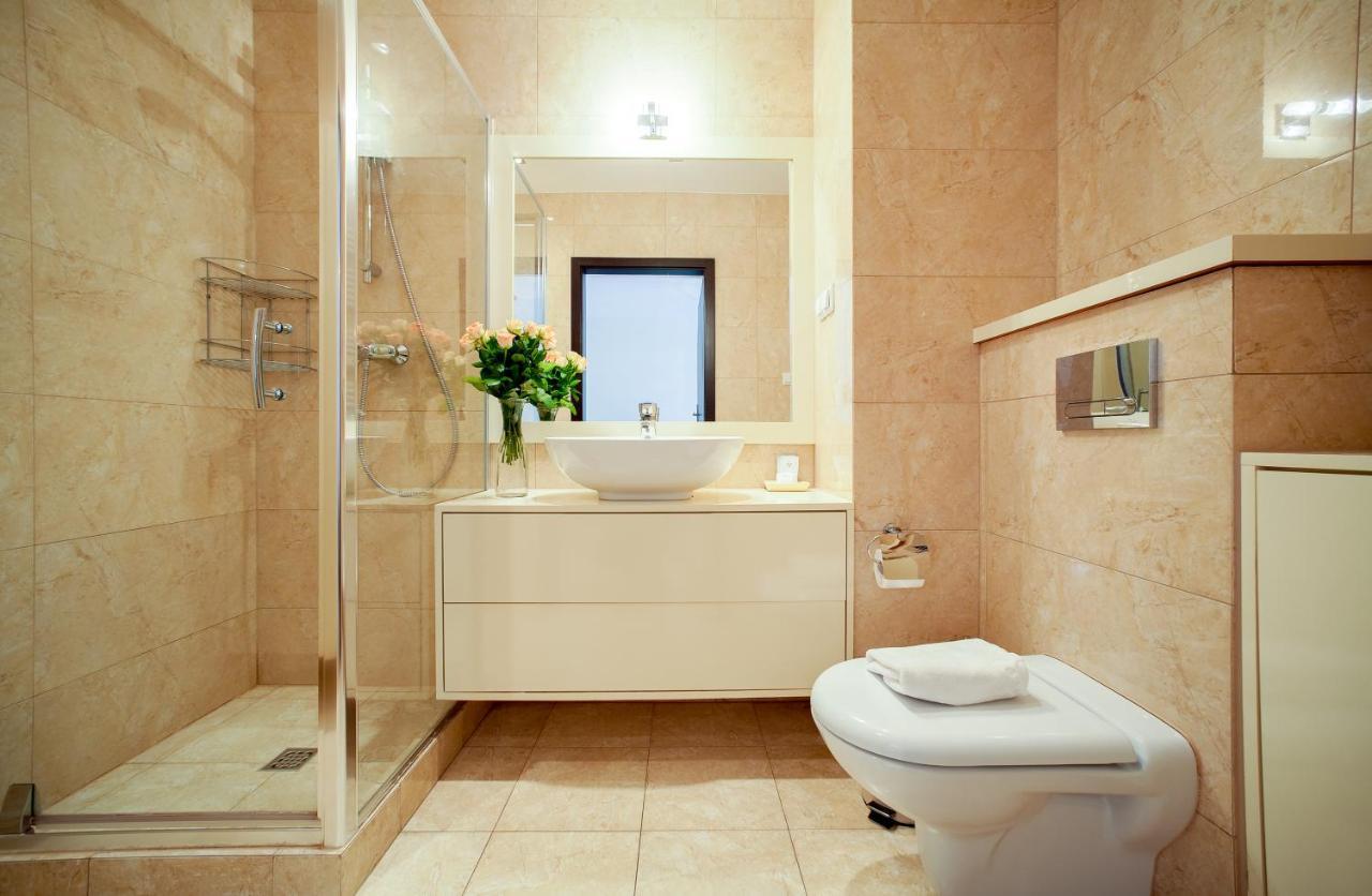 Platinum Towers Luxury Apartments Варшава Экстерьер фото